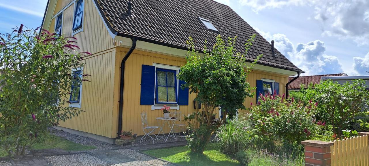 Lindow Ruegen Apartment Putbus Ngoại thất bức ảnh